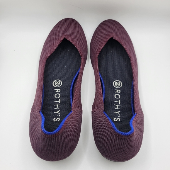 Rothy's Wine Rounded Toe Flat Size 9 - Picture 2 of 11
